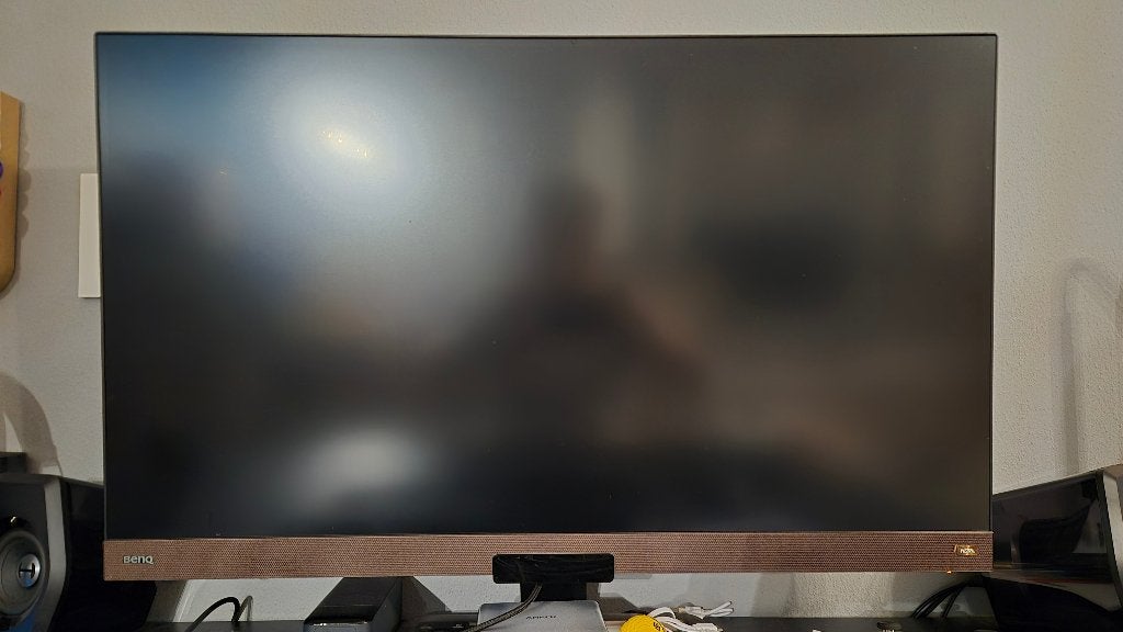 Benq EW3280U 32inch 4K HDR monitor with trevolo speakers