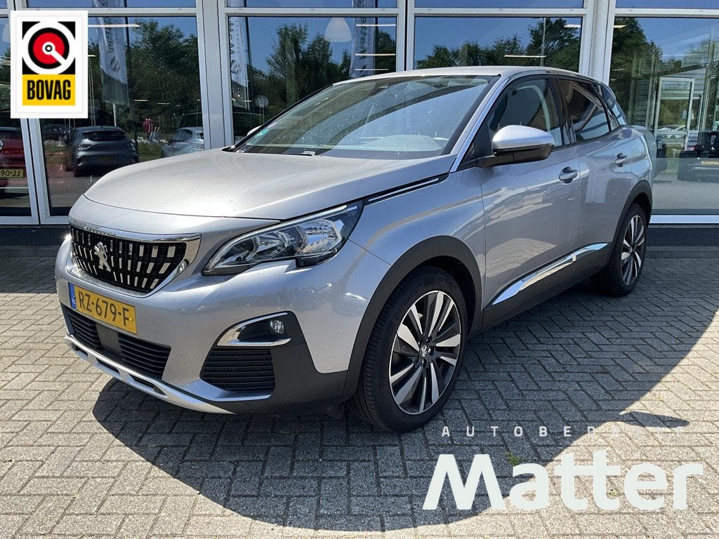 Peugeot 3008 1.2 PureTech Blue Lease Premium Trekhaak, Gebruikt, 1199 cc, Leder en Stof, Origineel Nederlands