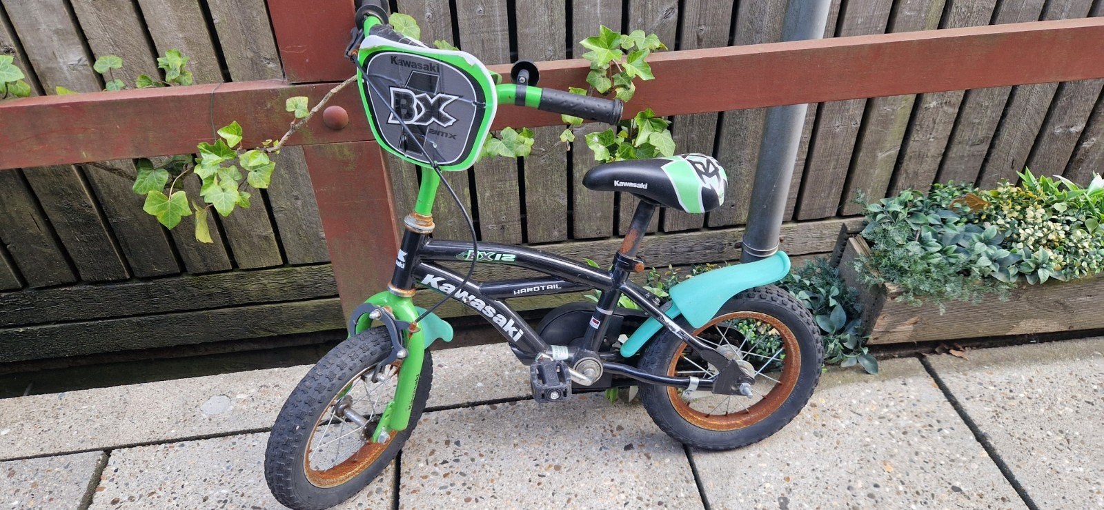 Kawasaki kinderfiets - Nieuwe binnenbanden, Fietsen en Brommers, Gebruikt, Velgrem, Kawasaki, Ophalen of Verzenden