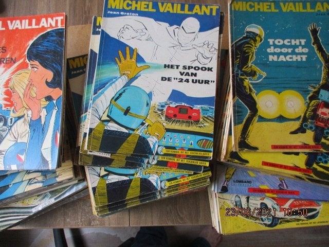 adv3625 michel vaillant, Eén stripboek, Ophalen, Gelezen