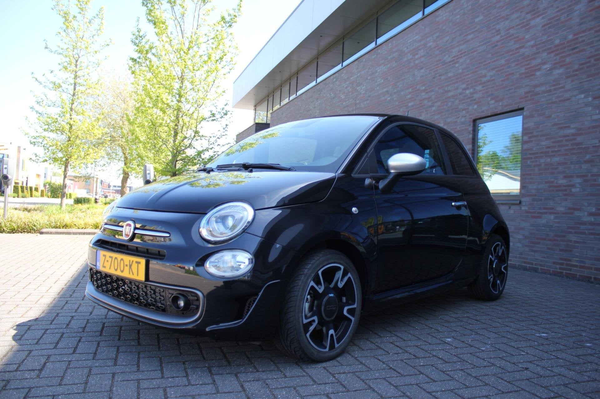 Fiat 500 1.0 Hybrid Launch Edition, Auto's, Fiat, Voorwielaandrijving, Euro 6, 4 stoelen, Leder