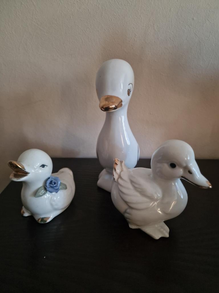 Beeldjes eendjes - wit / goud  Vaga, Ophalen of Verzenden, Zo goed als nieuw, Dier