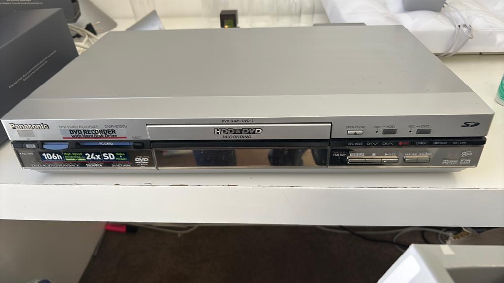 Panasonic DMR-E100H DVD Recorder met HDD, Ophalen of Verzenden, Gebruikt, Harddiskrecorder, Met dvd-recorder