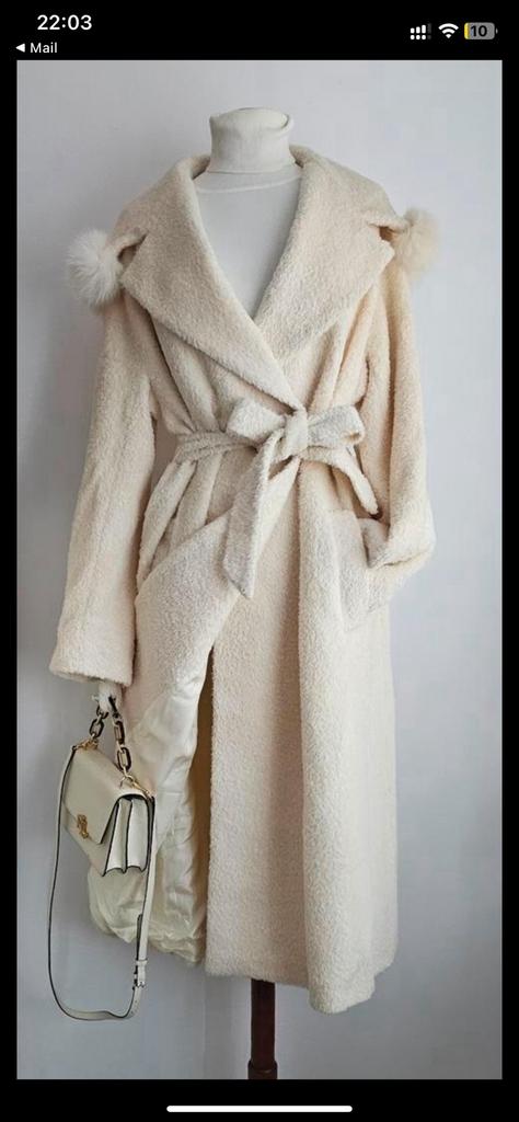 Super mooie originele max mara mantel, Kleding | Dames, Jassen | Winter, Zo goed als nieuw, Maat 38/40 (M), Beige, Ophalen
