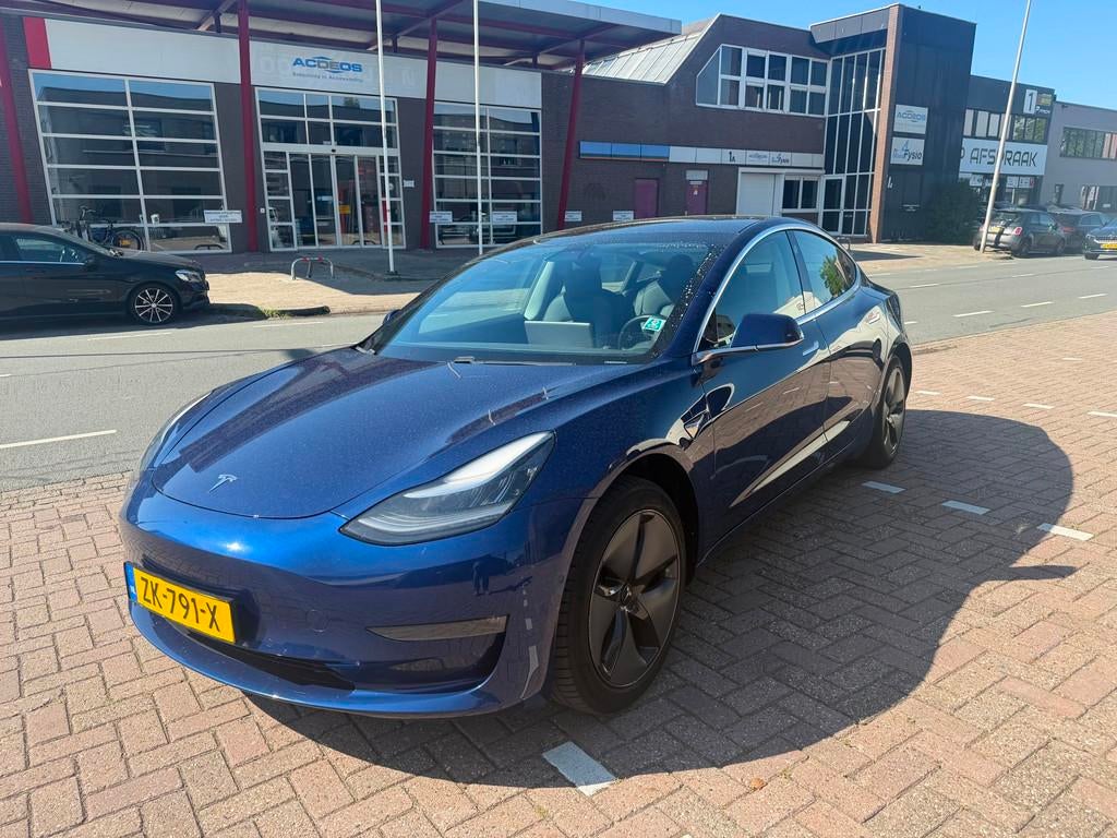 Tesla Model 3 Standard RWD Plus 60 kWh Pano Leer Camera, Automaat, 238 pk, Achterwielaandrijving, Gebruikt