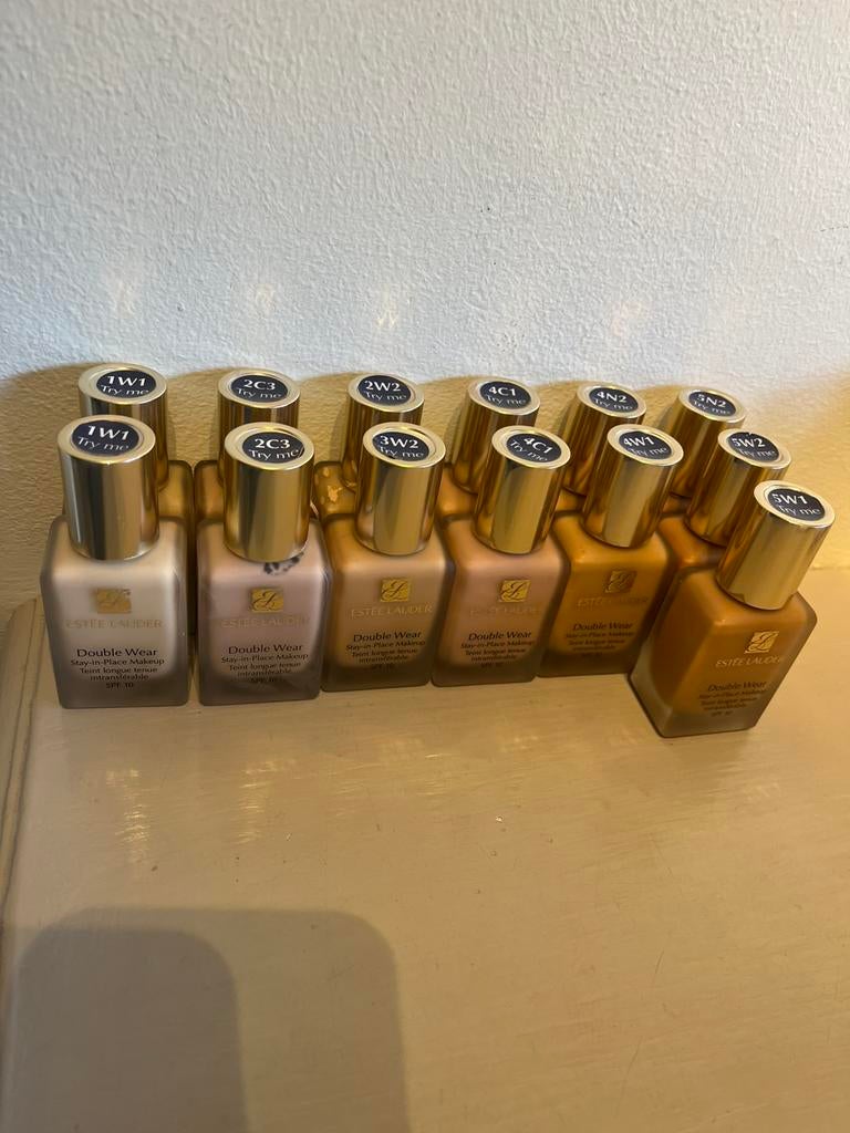 Estée Lauder Double Wear Stay-In-Place Makeup 8 kleuren, Sieraden, Tassen en Uiterlijk, Uiterlijk | Cosmetica en Make-up, Gehele gezicht