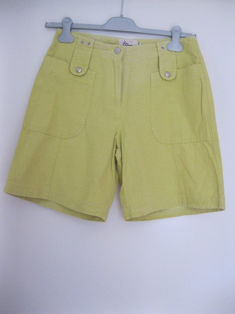 Miss Etam korte broek lime/ green 36/s  Nieuwprijs €29,90, Kleding | Dames, Verzenden, Nieuw, Driekwart, Maat 36 (S)
