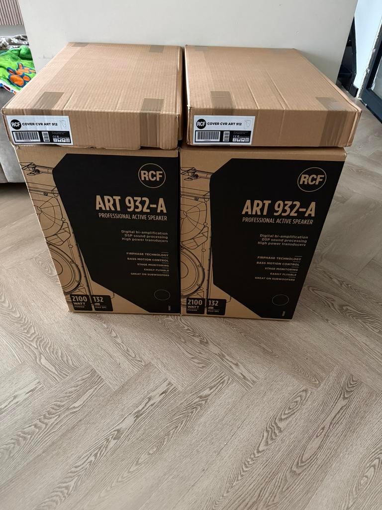 2x RCF art 932A incl hoezen (NIEUW), Muziek en Instrumenten, Versterkers | Keyboard, Monitor en PA, Ophalen, Nieuw, 1000 watt of meer