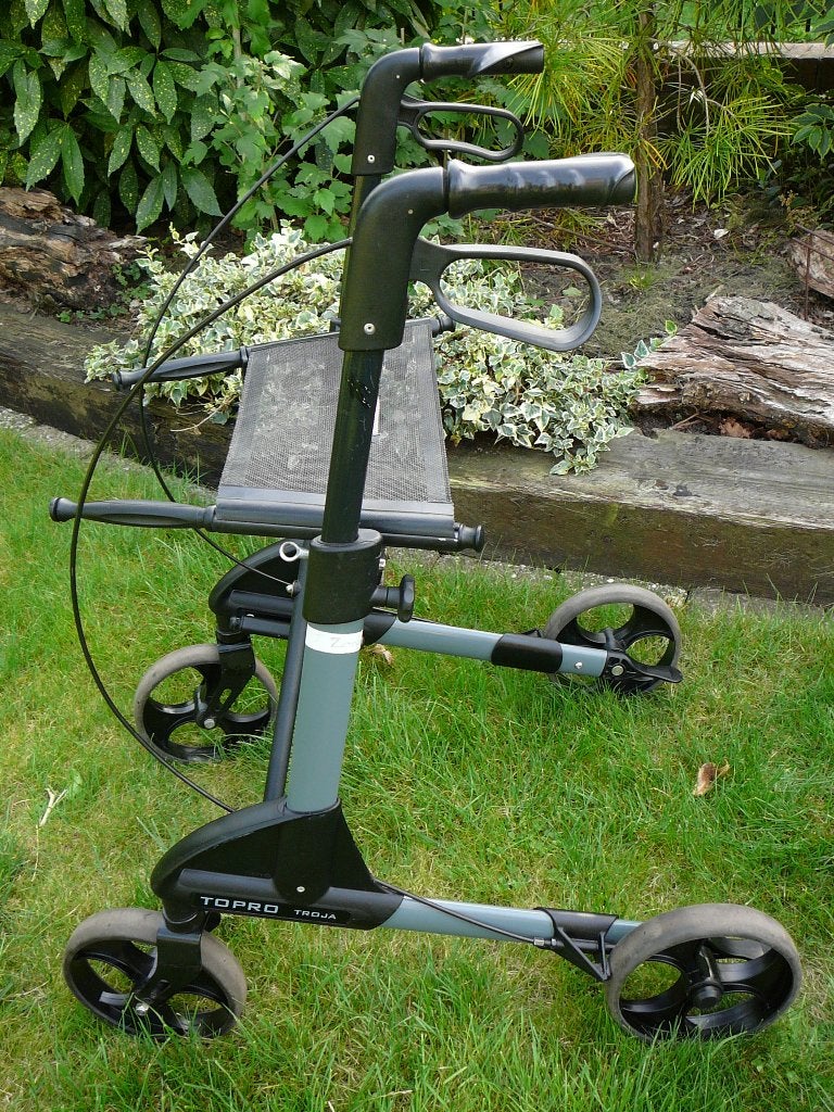 rollator Troja Topro, Ophalen, Lichtgewicht, Zo goed als nieuw