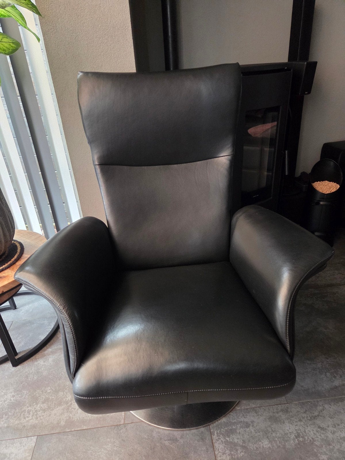 zwarte leren relax fauteuil, Huis en Inrichting, Ophalen, Modern, Comfort, Nieuw, 75 tot 100 cm
