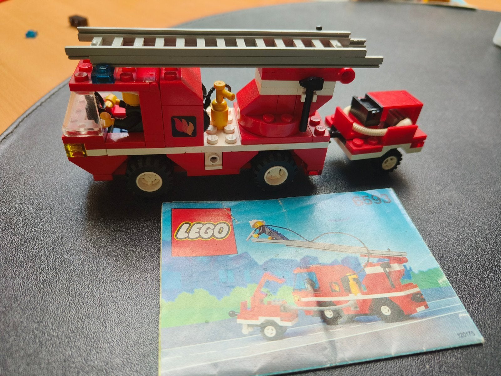 Lego City 6593 Brandweerwagen met aanhanger en minifiguur, Lego, Ophalen of Verzenden, Inclusief instructies, Complete set