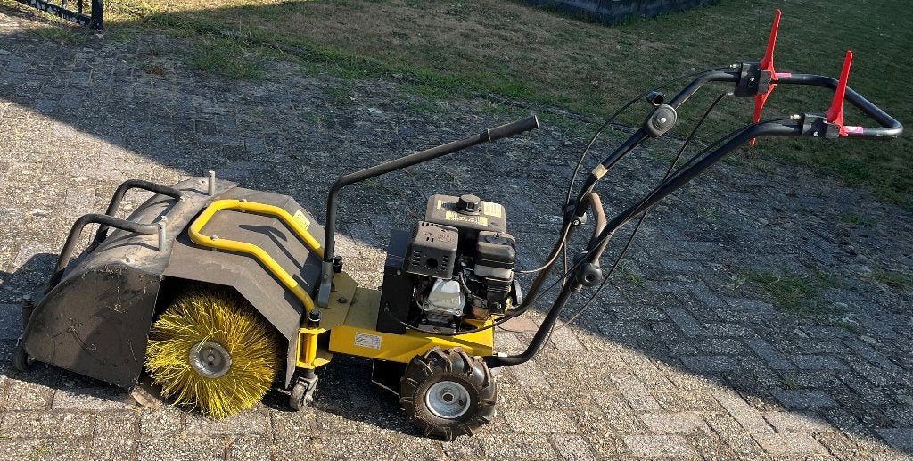Texas Handy Sweep 600R veegmachine, Tuin en Terras, Veegmachines, Ophalen, Gebruikt, Texas