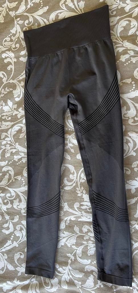 Gym Pant, Ophalen of Verzenden, Zo goed als nieuw