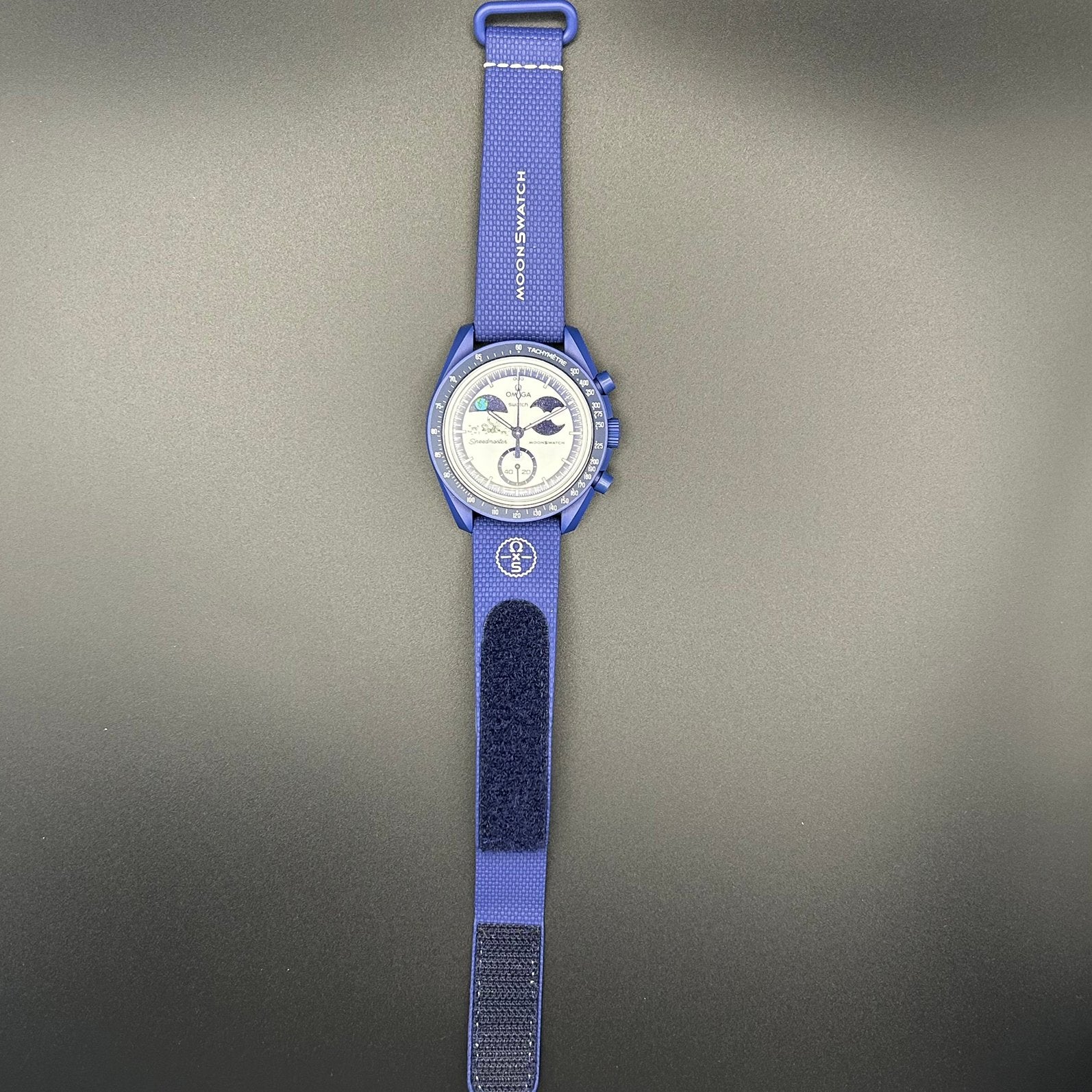 Omega x Swatch, mission to earthphase moonshine gold, Kunststof, Polshorloge, Swatch, Kunststof