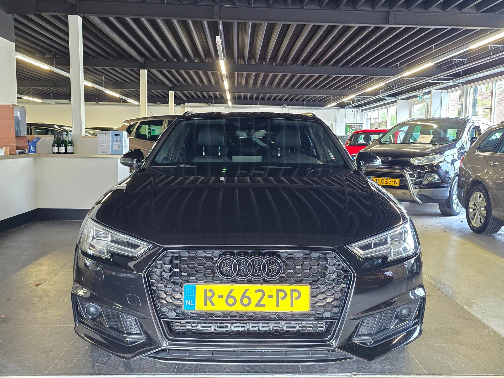 Audi A4 Avant 2.0 TFSI MHEV quattro Sport S line black editi, 15 km/l, Gebruikt, 4 cilinders, A4