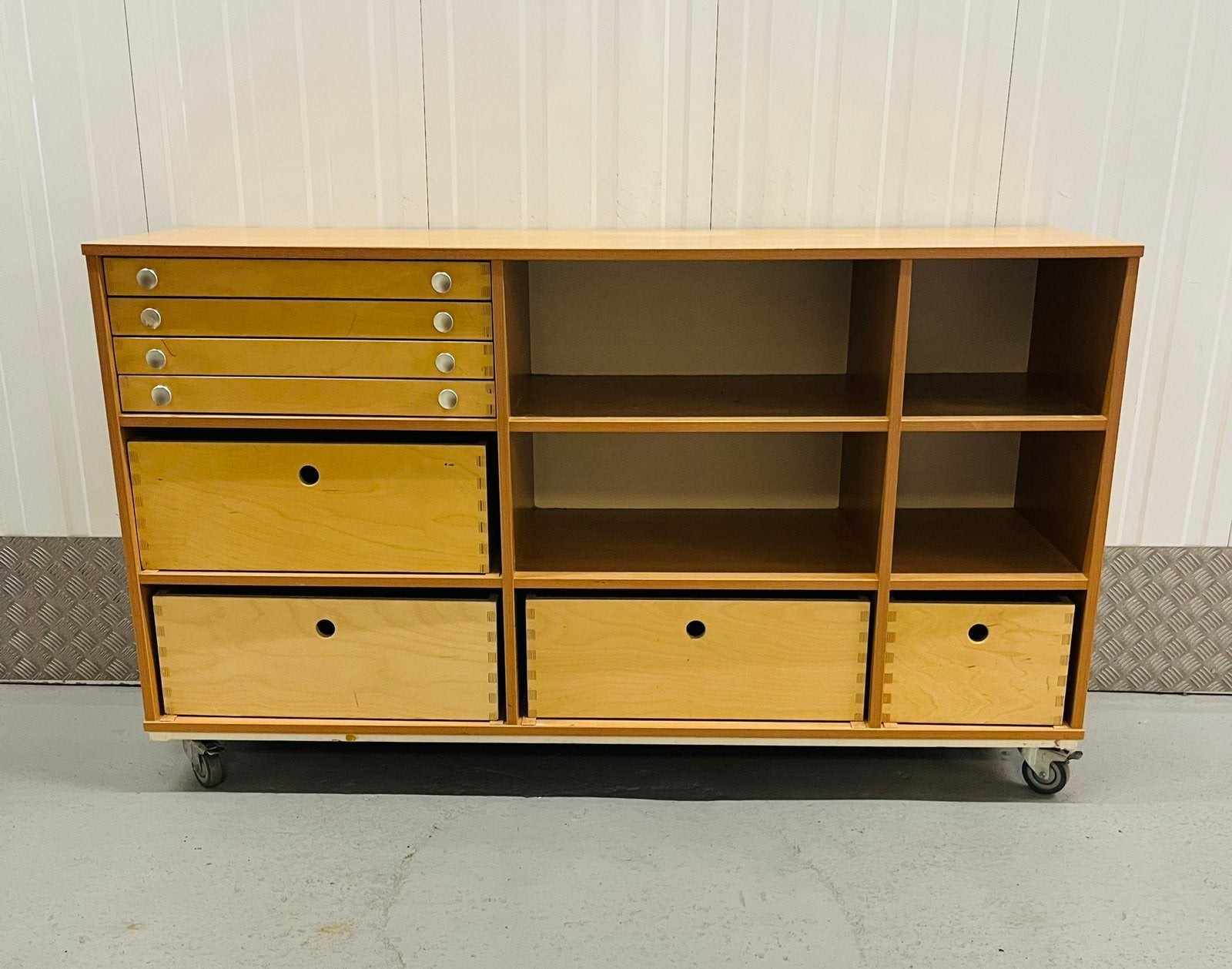 Vintage schoolkast speelgoedkast boekenkast, Ophalen, Gebruikt, 50 tot 100 cm, Minder dan 100 cm
