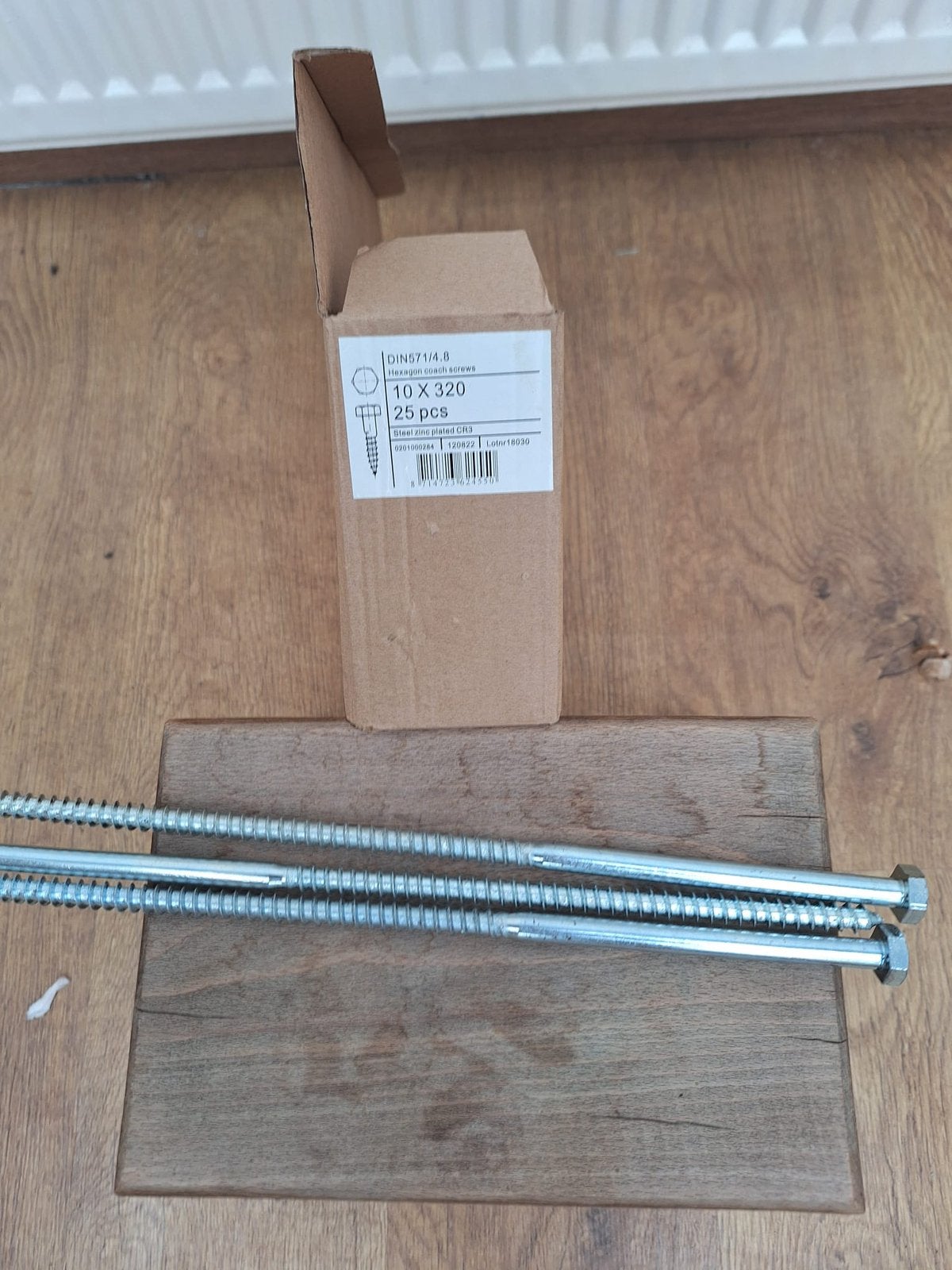 75 stuks nieuwe hexagon coach screws (houtschroeven), Ophalen of Verzenden, Nieuw, Minder dan 50 mm