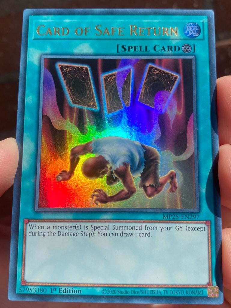 Yu-Gi-Oh! Card of Safe Return MP25 1st Edition !, Ophalen of Verzenden, Zo goed als nieuw, Losse kaart, Foil