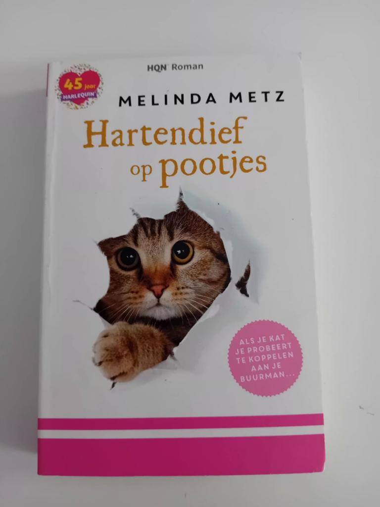 Hartendief op pootjes  - Melinda Metz, Ophalen of Verzenden, Zo goed als nieuw