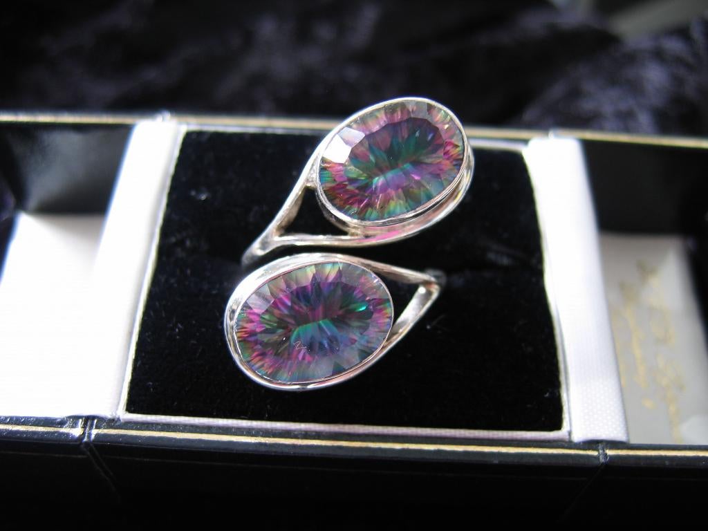 Prachtige Aparte Lange Zilveren Ring met Mystic Topaas, Sieraden, Tassen en Uiterlijk, Antieke sieraden, Ring, Zilver, Met edelsteen