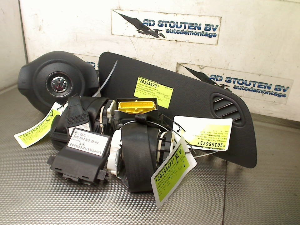 Airbag Set 2x airbak2 module 2 veiligh go Polo V (6R) 2011, Gebruikt, Volkswagen, Volkswagen AG, Kundenbetreuung@volkswagen.de