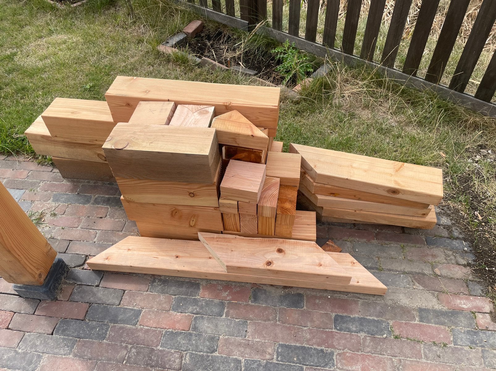 Douglas geschaafd 14x14 en 6,5x14. Verschiillende lengtes, Tuin en Terras, Palen, Balken en Planken, Ophalen, Zo goed als nieuw