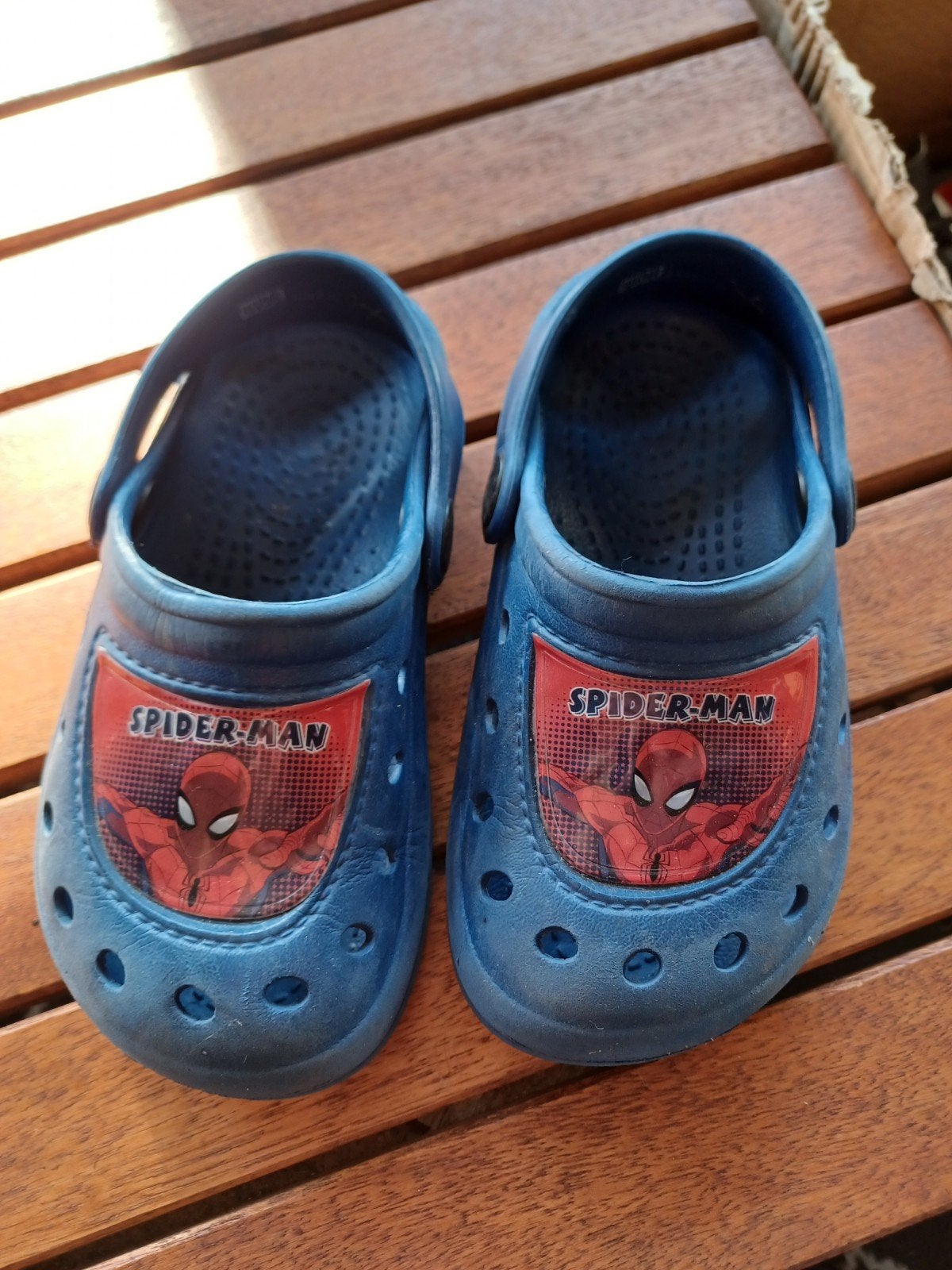Spiderman Crocs Maat 24/25 - Blauw, Gebruikt, Schoenen, Ophalen of Verzenden, Spiderman