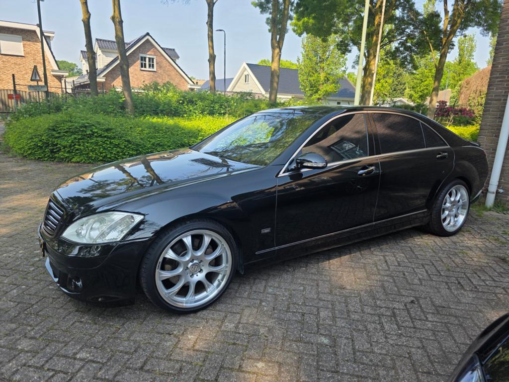 Mercedes-Benz S klasse orig BRABUS 6.1LTR B8, Auto's, Mercedes-Benz, Automaat, Achterwielaandrijving, 8 cilinders, 1885 kg