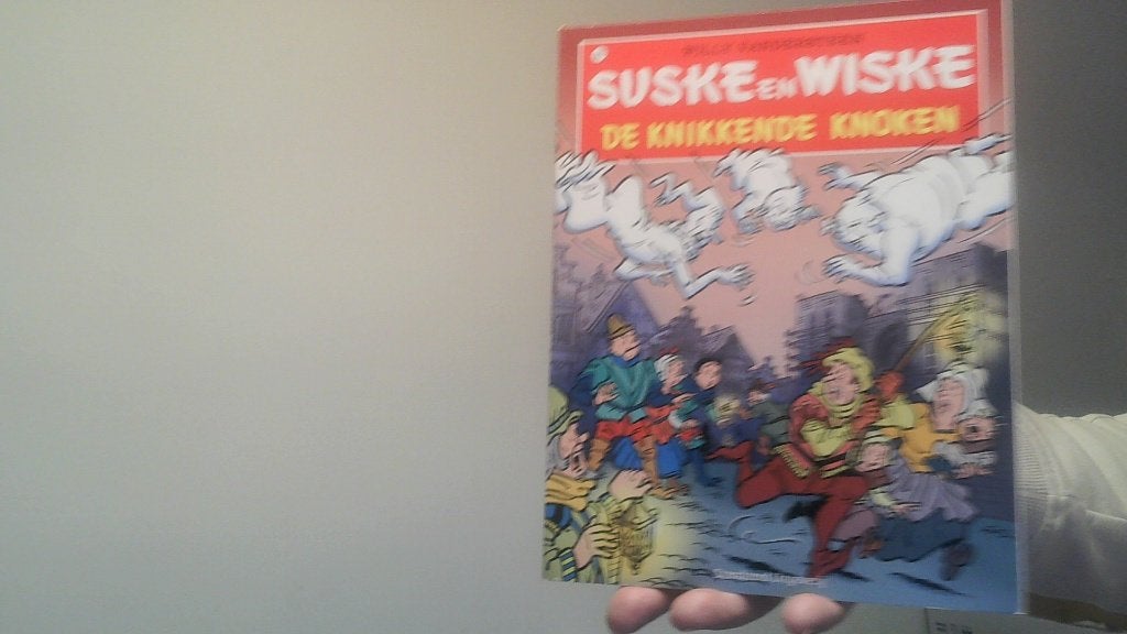 suske en wiske nr 303 de knikkkende knoken eerste druk 2009, Boeken, Eén stripboek, Ophalen of Verzenden, Zo goed als nieuw