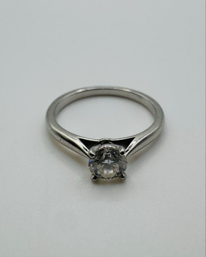 Cartier 1895 Solitaire Platina Ring 0.38ct Diamant, Overige materialen, Ophalen of Verzenden, Met edelsteen, Dame