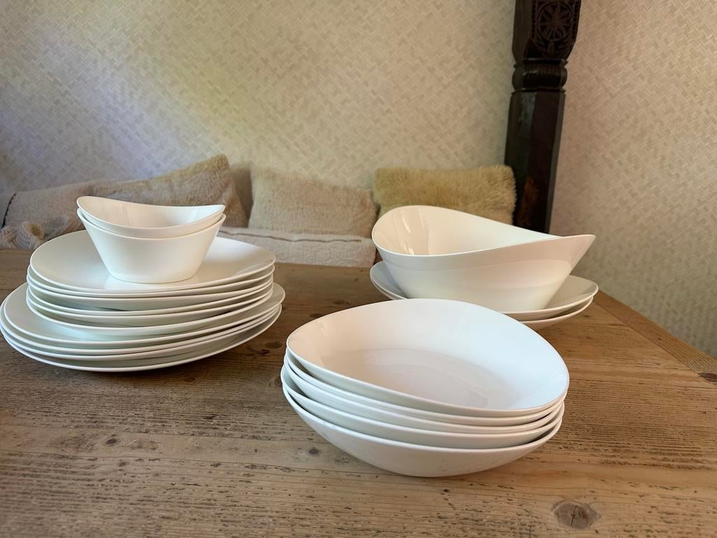 Skyn servies ikea, Huis en Inrichting, Keuken | Servies, Ophalen, Porselein, Overige stijlen, Bord(en)