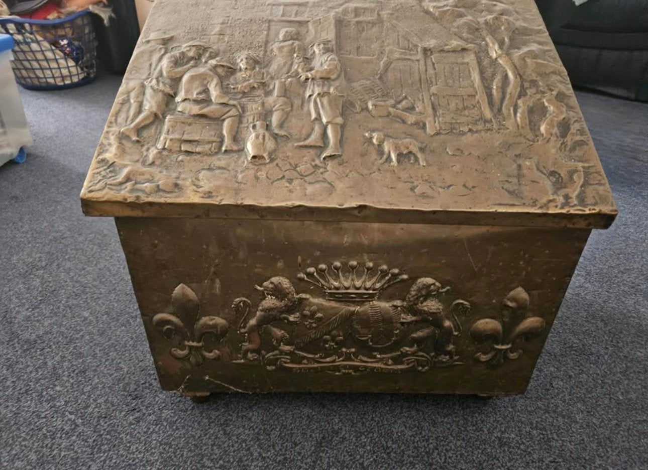 Antieken opberg kist, Ophalen