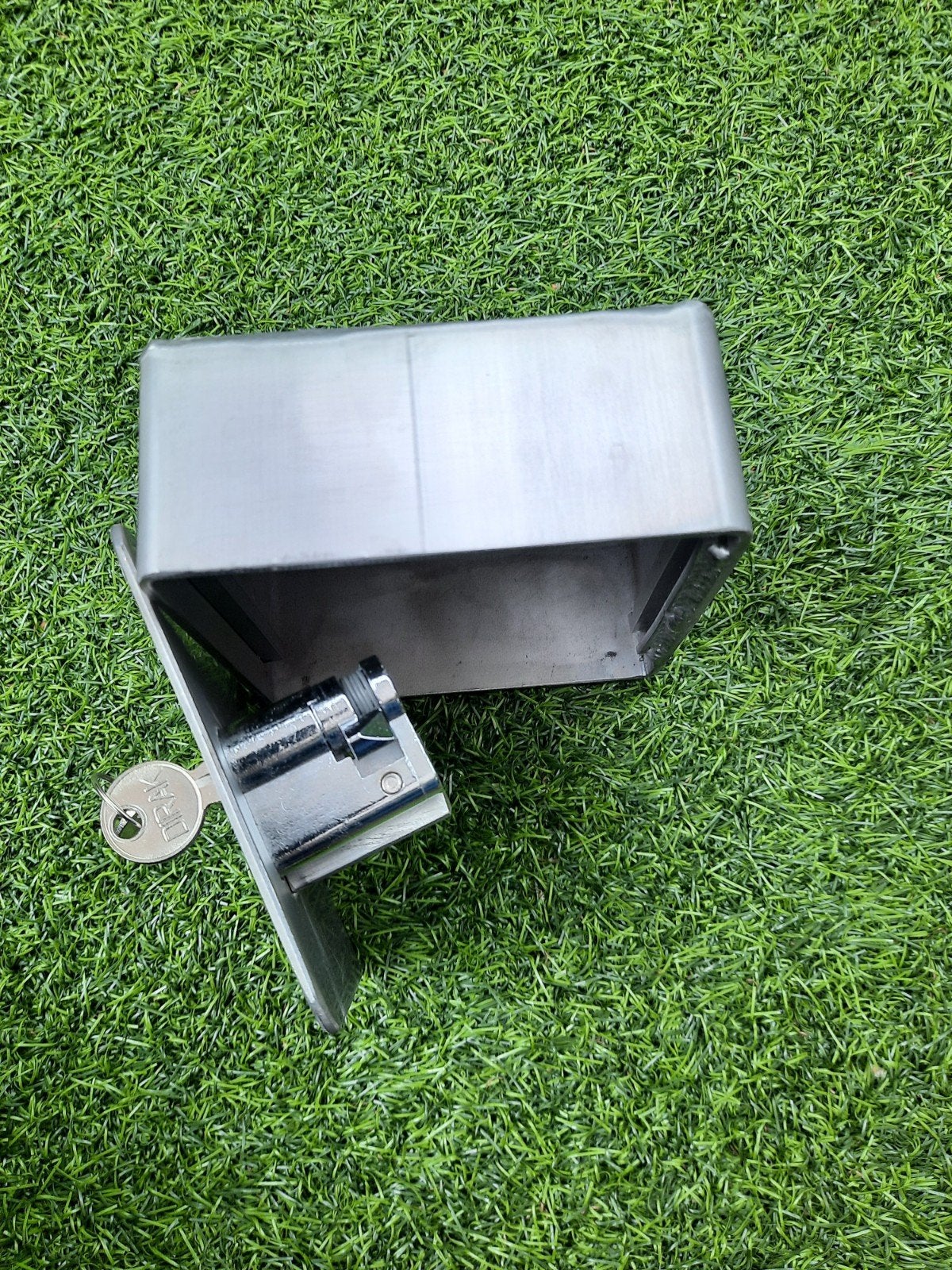 RVS Sleutelkluis 12x12x5 cm met cilinderslot, Ophalen of Verzenden