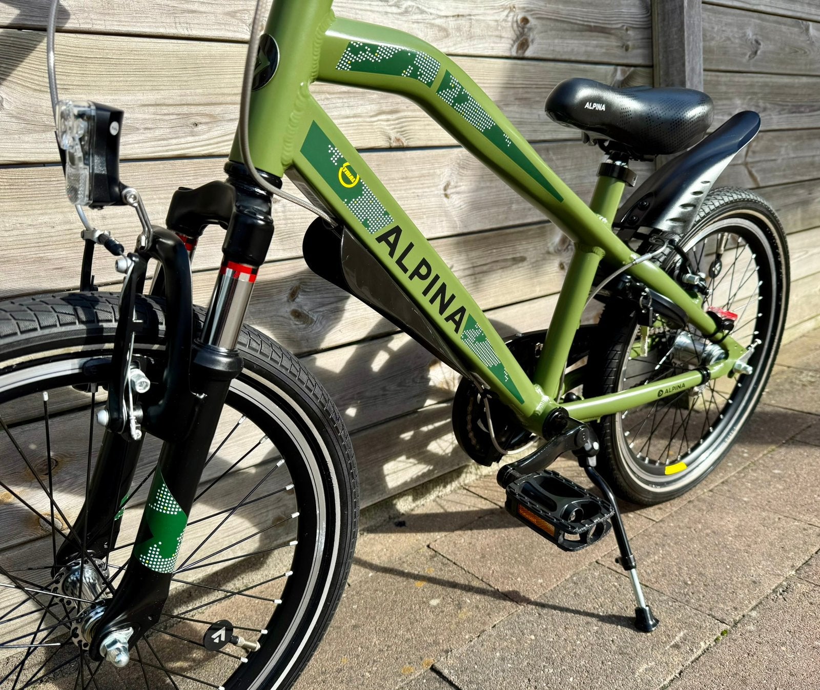 Als nieuw, Alpina Trial 20 inch jongensfiets, Ophalen, Velgrem, 20 inch, Handrem