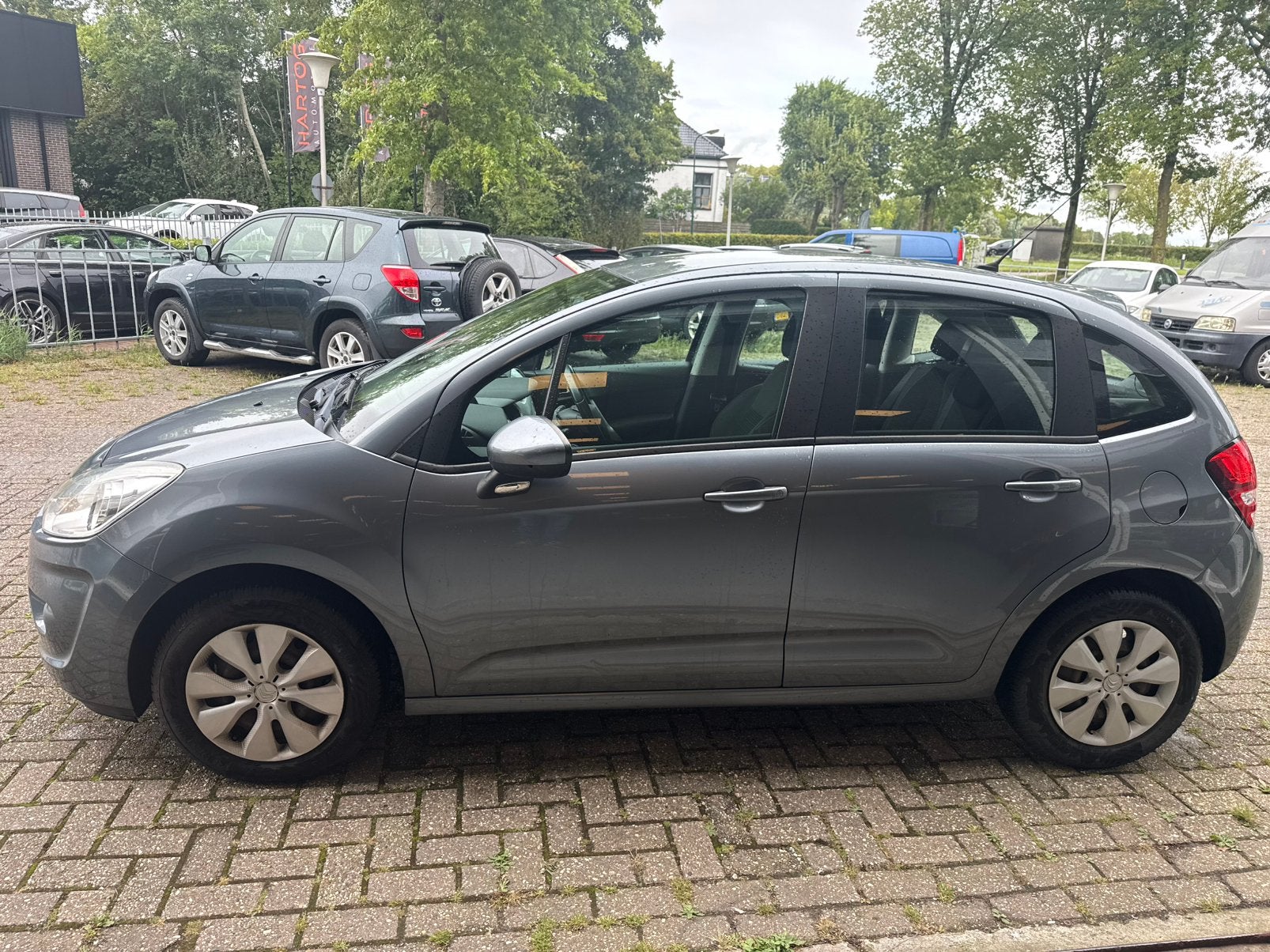 Citroën C3 1.4i 75pk Airco trekhaak cruisecontrol, Auto's, Citroën, Voorwielaandrijving, 1005 kg, Stof, Zwart