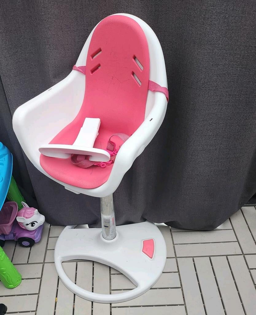 Kinder eetstoel, auto, loopfiets en elektrische scooter, Kinderen en Baby's, Speelgoed | Buiten | Voertuigen en Loopfietsen, Ophalen