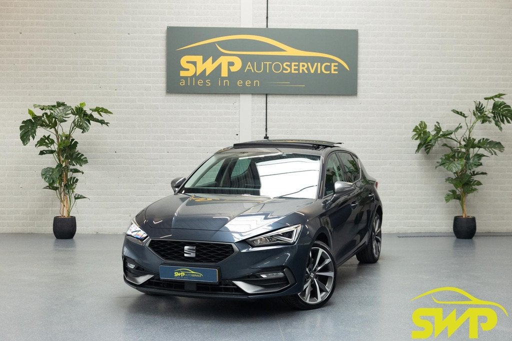 SEAT Leon 1.4 TSI eHybrid PHEV FR Business Intense | Pano |, Auto's, Seat, Stof, Gebruikt, Euro 6, 4 cilinders