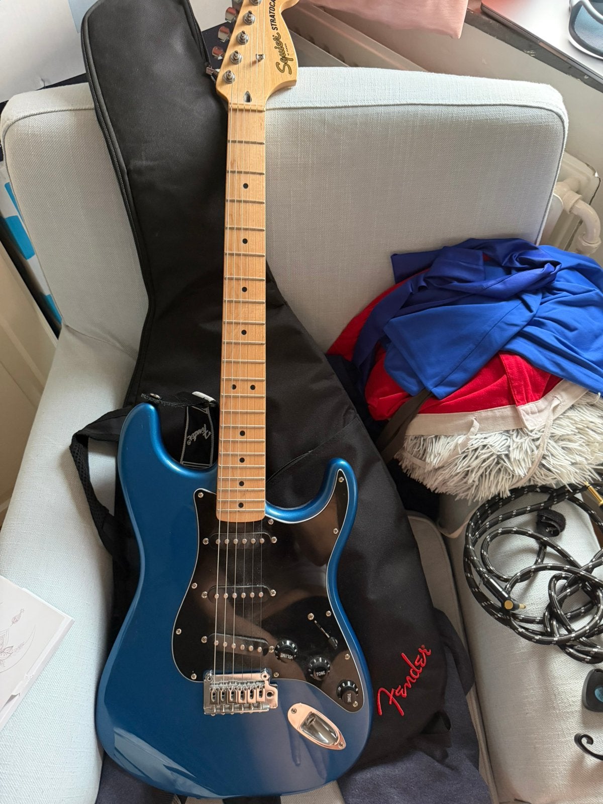 Elektrische gitaar Squier stratocaster, Ophalen, Zo goed als nieuw, Solid body, Fender