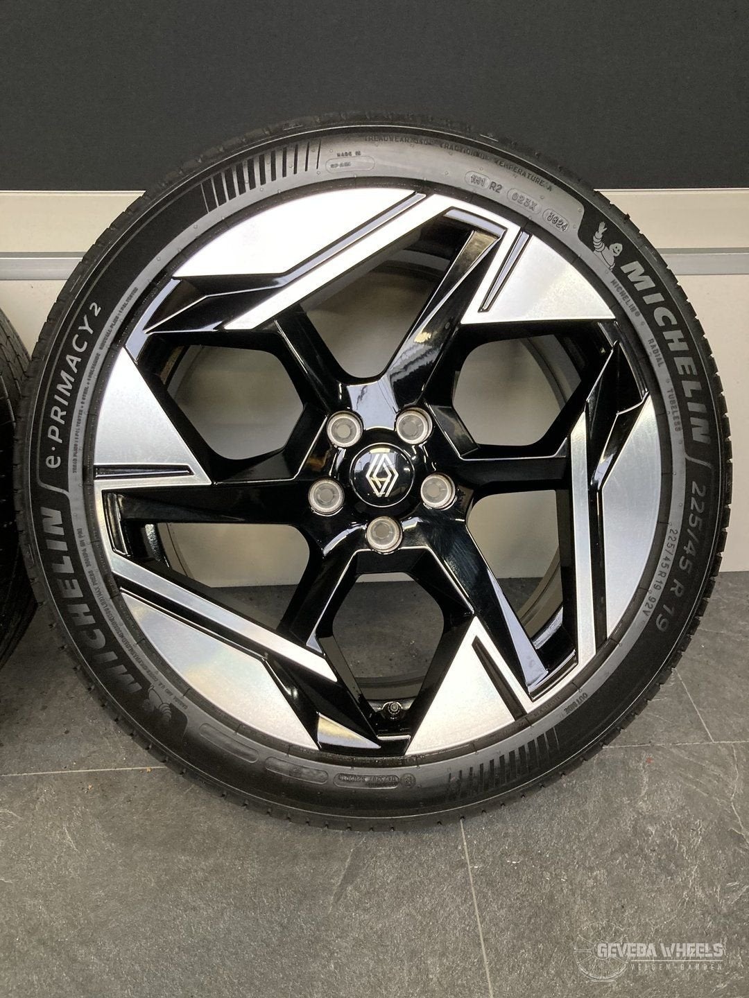 19” originele Renault Symbioz Arkana Captur velgen + banden, Auto-onderdelen, 19 inch, Gebruikt, -, -