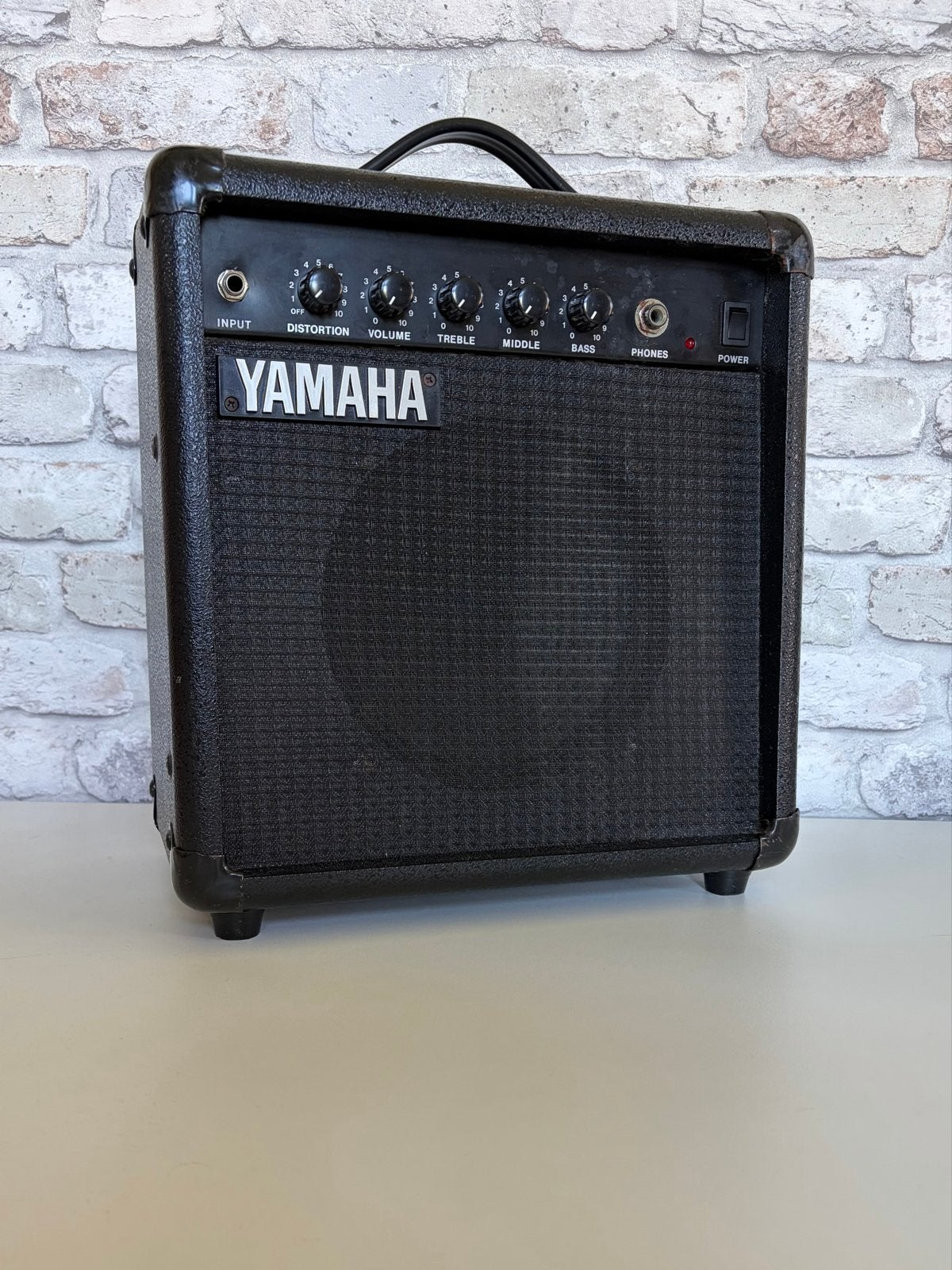 Yamaha HY-10GIII Gitaarversterker - Vintage - 25 watt, Muziek en Instrumenten, Versterkers | Bas en Gitaar, Ophalen of Verzenden