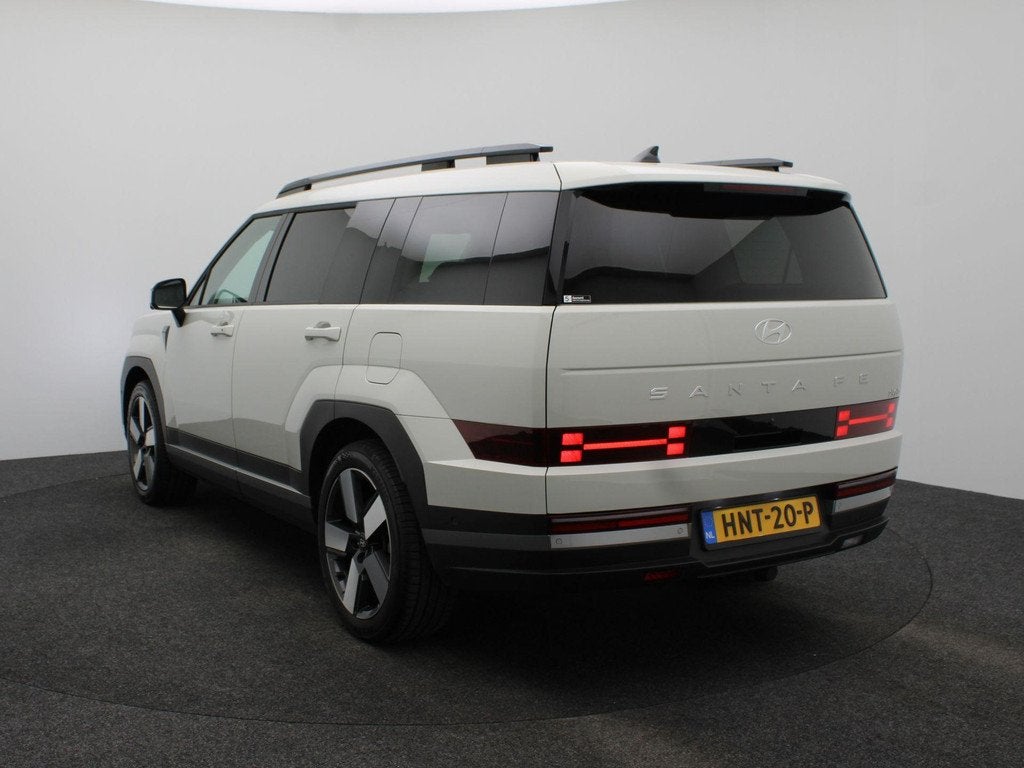 Hyundai Santa Fe 1.6 T-GDI PHEV Premium 4WD 7p. | Stoel -en, Auto's, Hyundai, Automaat, 12 maanden, Gebruikt, 2065 kg