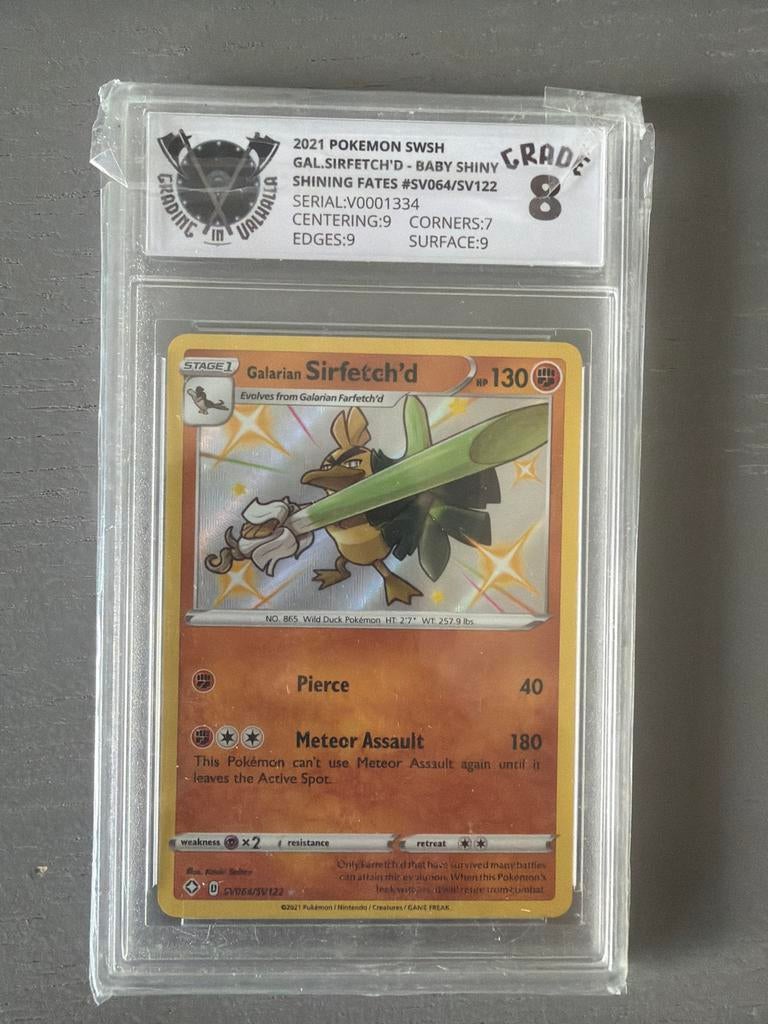 Pokémon Galarian Sirfetch'd Baby Shiny Shining Fates Grade 8, Ophalen, Zo goed als nieuw, Losse kaart, Foil