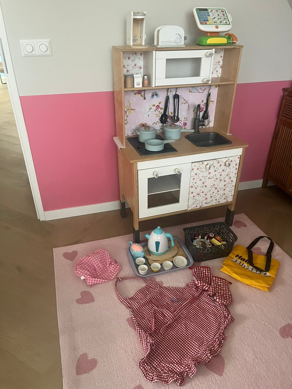 Speelkeukentje Ikea gepimpt, Ophalen, Zo goed als nieuw, Poppenhuis