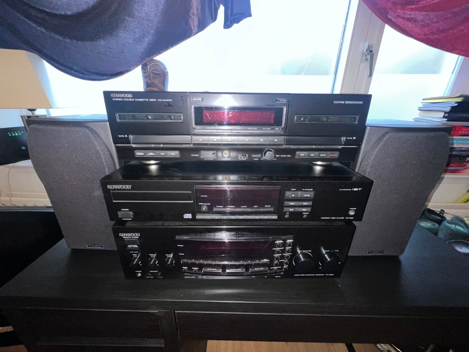 Kenwood Audio Installatie + speakers