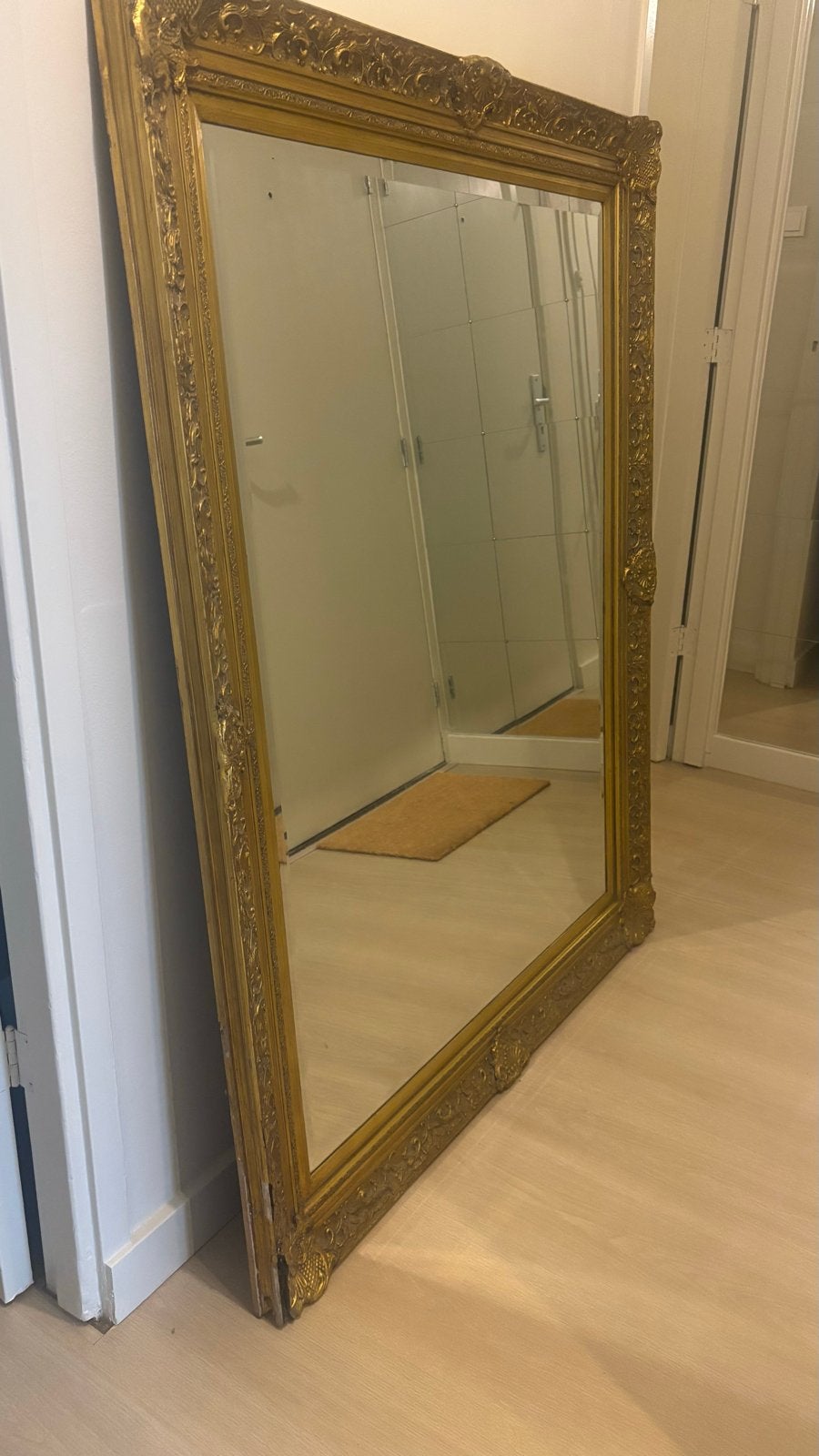 Grote gouden spiegel met lichte beschadiging, Huis en Inrichting, Ophalen, Gebruikt, 100 tot 150 cm, 100 tot 125 cm