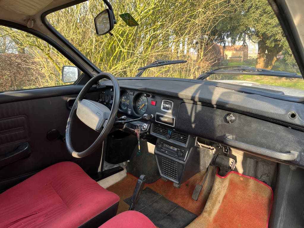 Saab 96 1.5 L 1978 Wit, foto 5