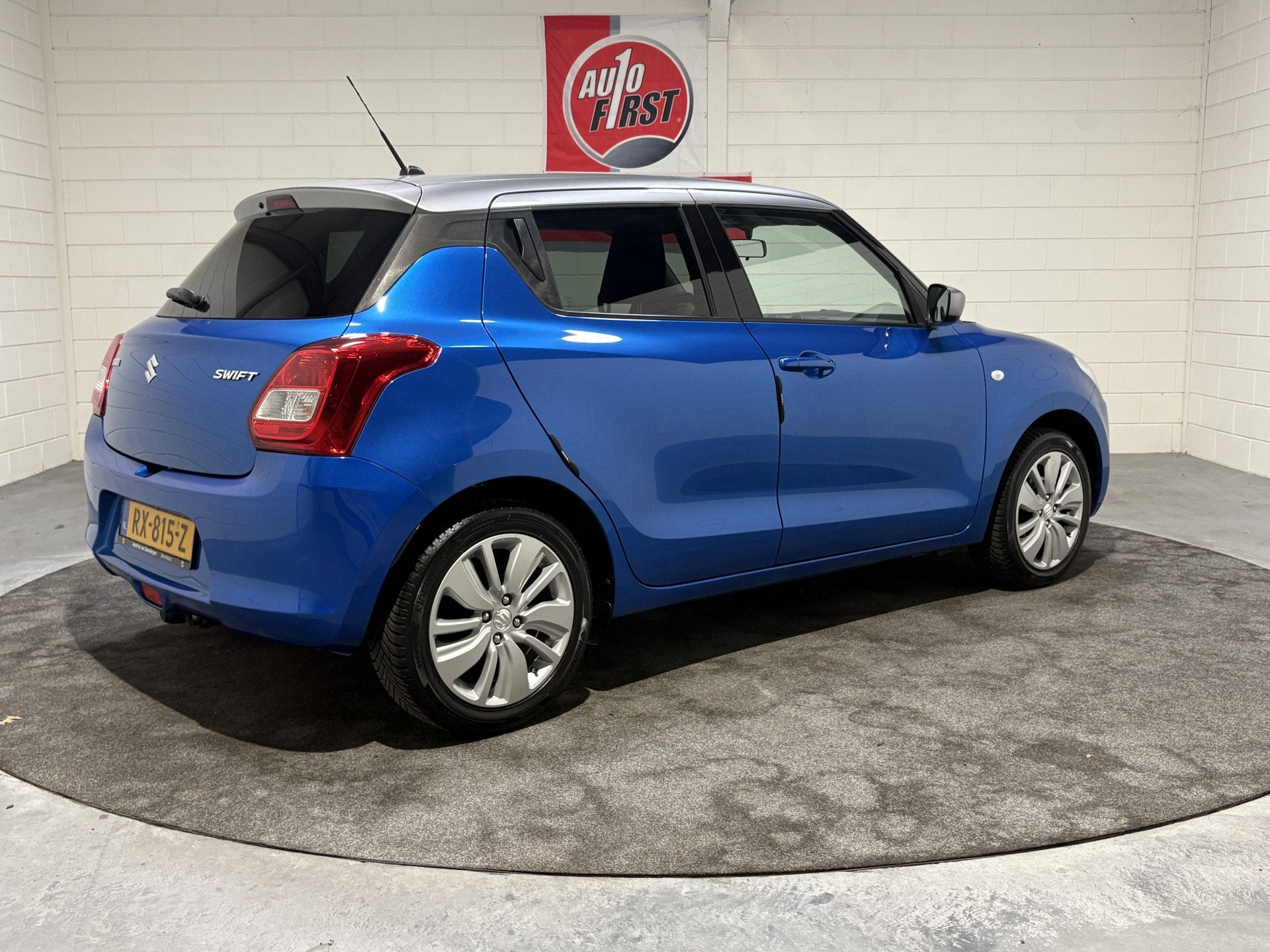 Suzuki Swift 1.2 Select Automaat, Volledig onderhouden, Navi, Auto's, Stof, Gebruikt, 4 cilinders, Verwarmde buitenspiegels
