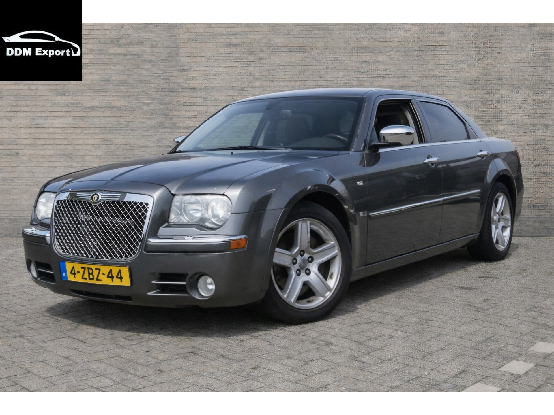 Chrysler 300C 3.0 V6 CRD PLATINUM | Clima | Navi | Leder | O, Automaat, Euro 5, Gebruikt, Zwart