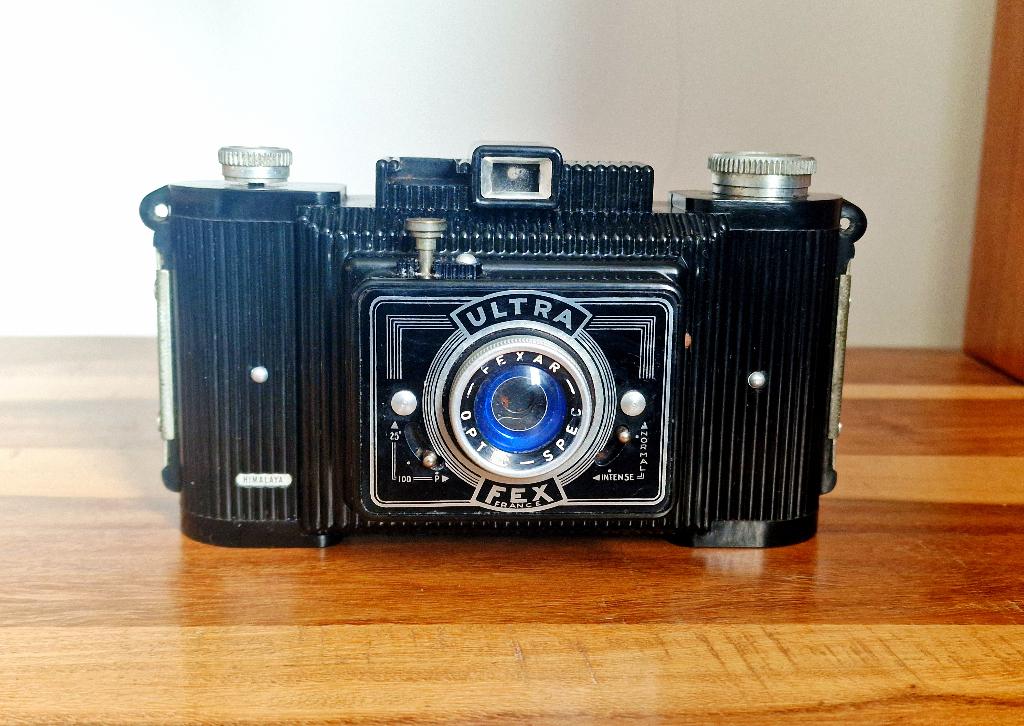 Ultra Fex camera (Made in France 1947), Ophalen of Verzenden, Zo goed als nieuw, Spiegelreflex, Overige Merken