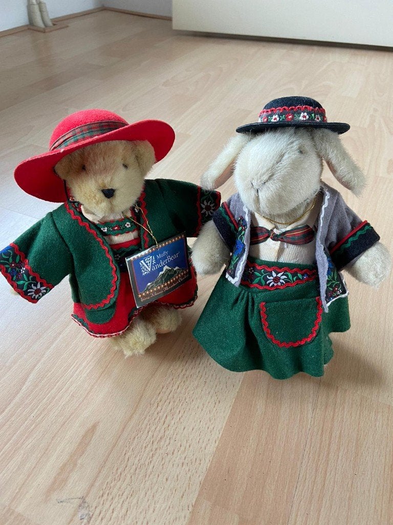 Muffy Vanderbear Eine Kleine Mountain Climbin, Ophalen of Verzenden, Zo goed als nieuw, Stoffen beer, Overige merken